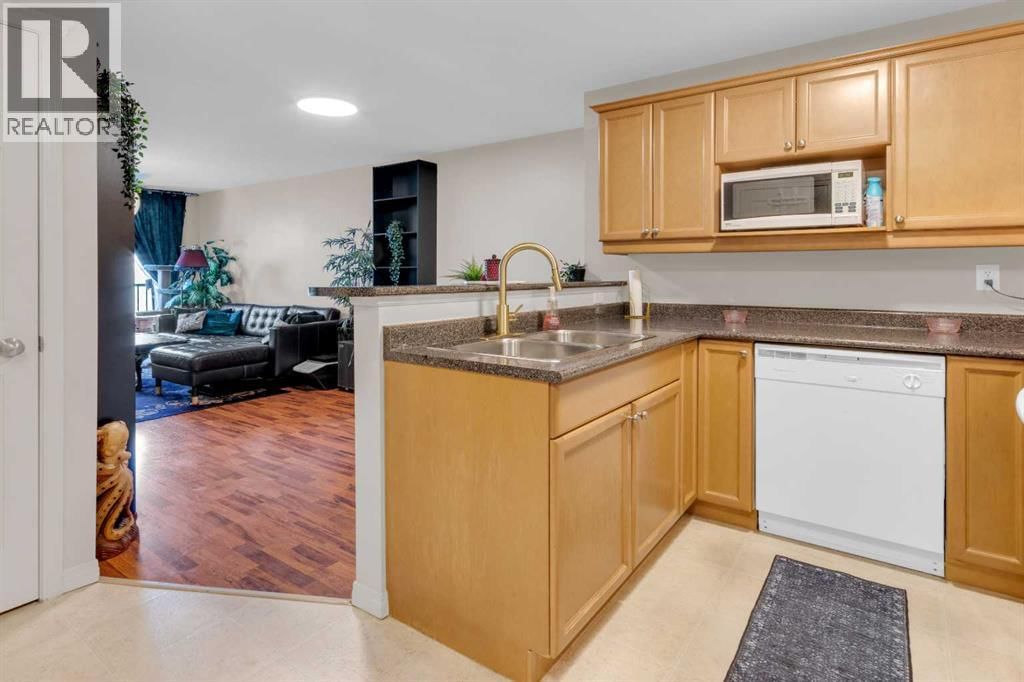 1833 11 Avenue property photo