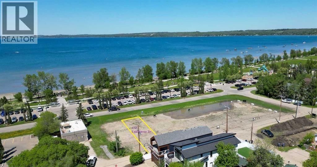 4217 LAKESHORE Drive, Sylvan Lake, Alberta T4S 1C1