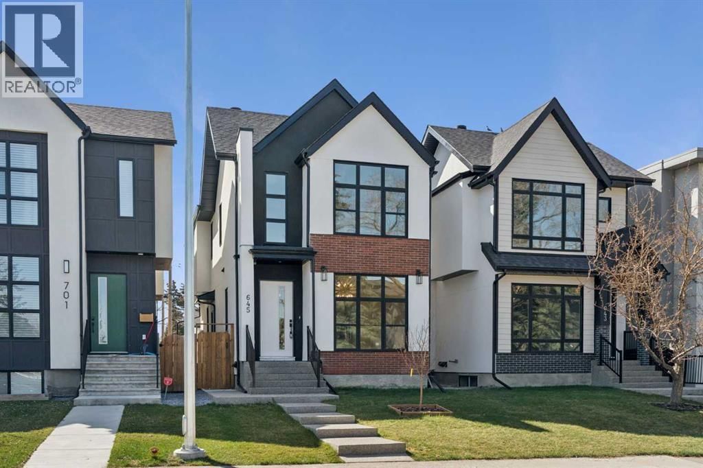 645 36 Street property photo
