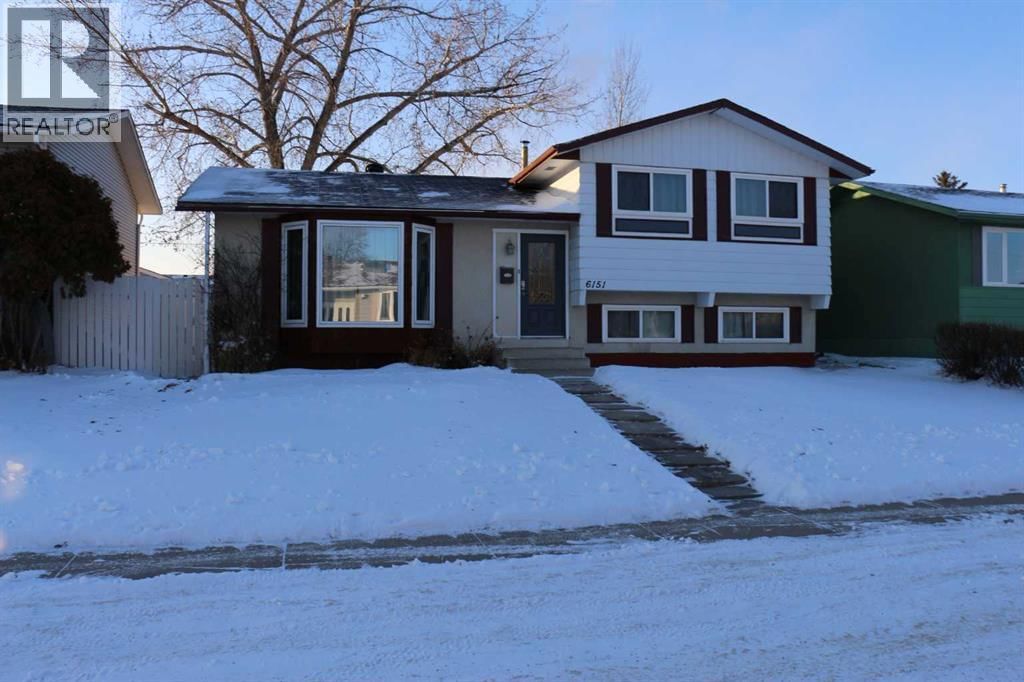 6151 Penworth Road property photo