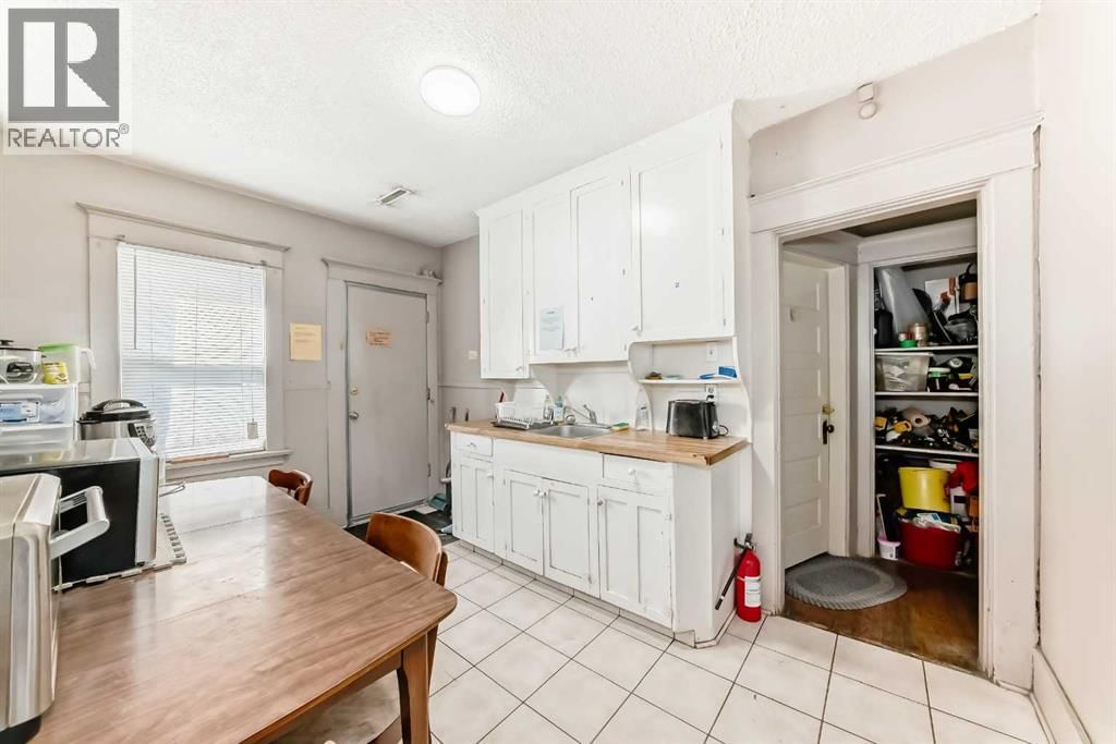 1227 13 Avenue property photo
