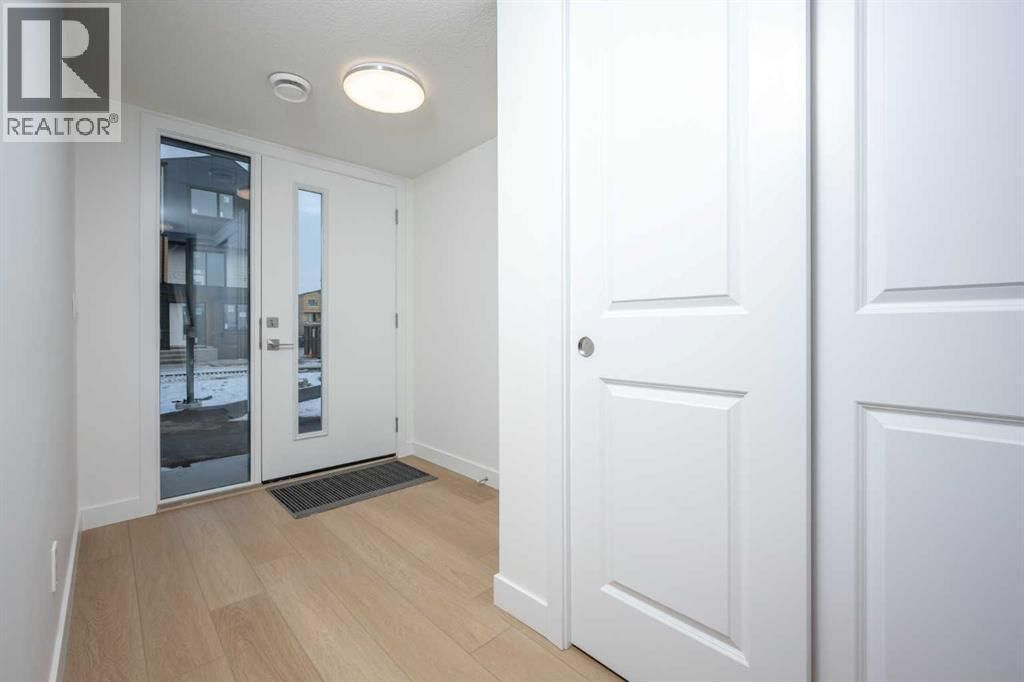 8535 19 Avenue property photo