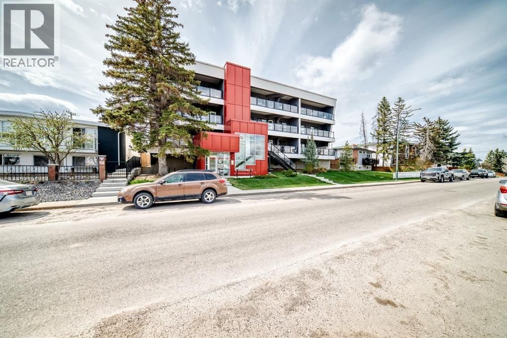 1629 38 Street property photo