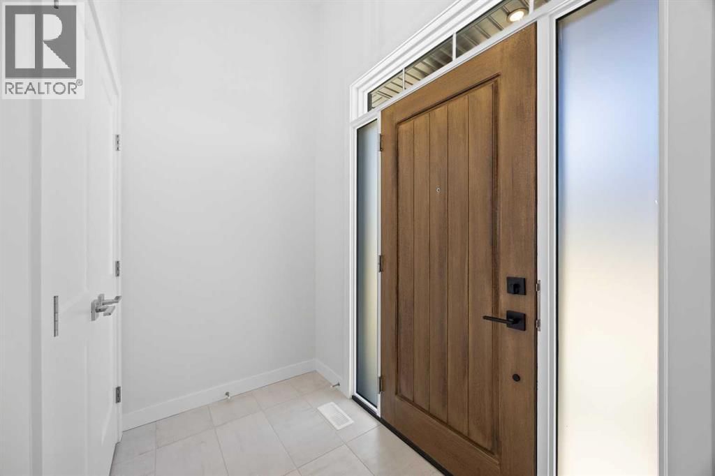 131 Greenwich Drive property photo