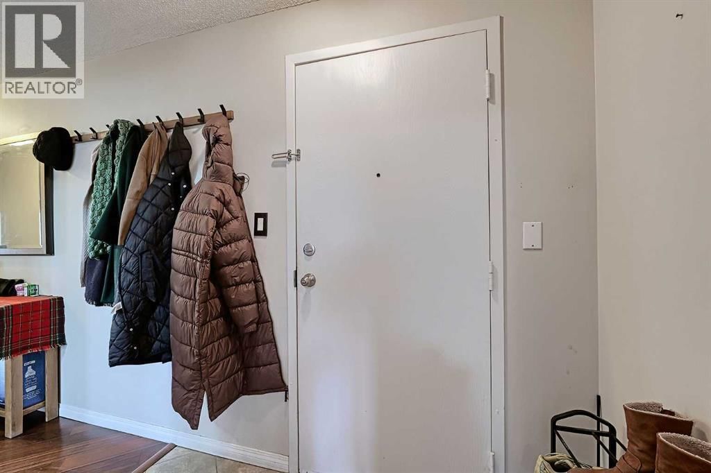 1234 14 Avenue property photo