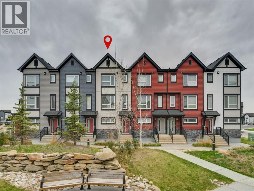 11 Evanscrest Mews