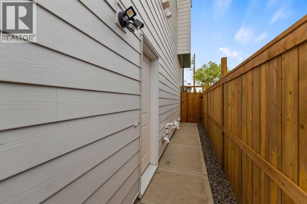 4651 79 Street property photo