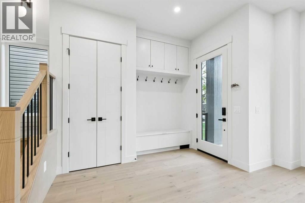 2622 30 Street property photo