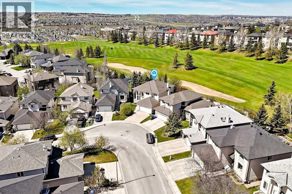 130 PANORAMA HILLS View property photo