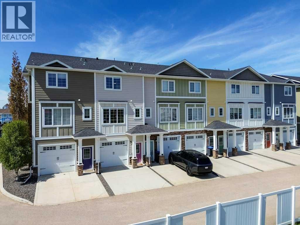 5210 Lakeshore Drive, Sylvan Lake, Alberta T4S 0M6