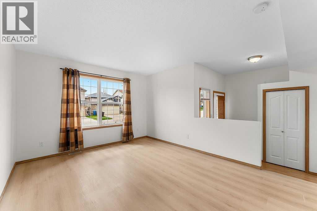108 Everstone Rise property photo