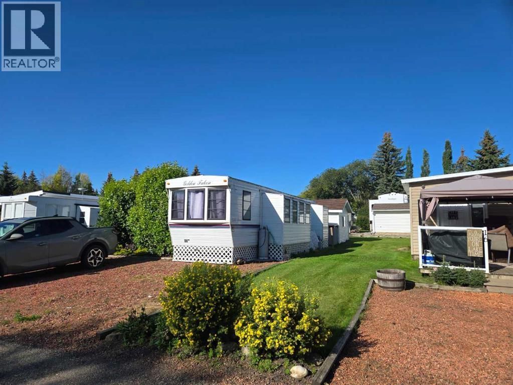 17 Points West Resort, Sylvan Lake, Alberta T4S 1T3
