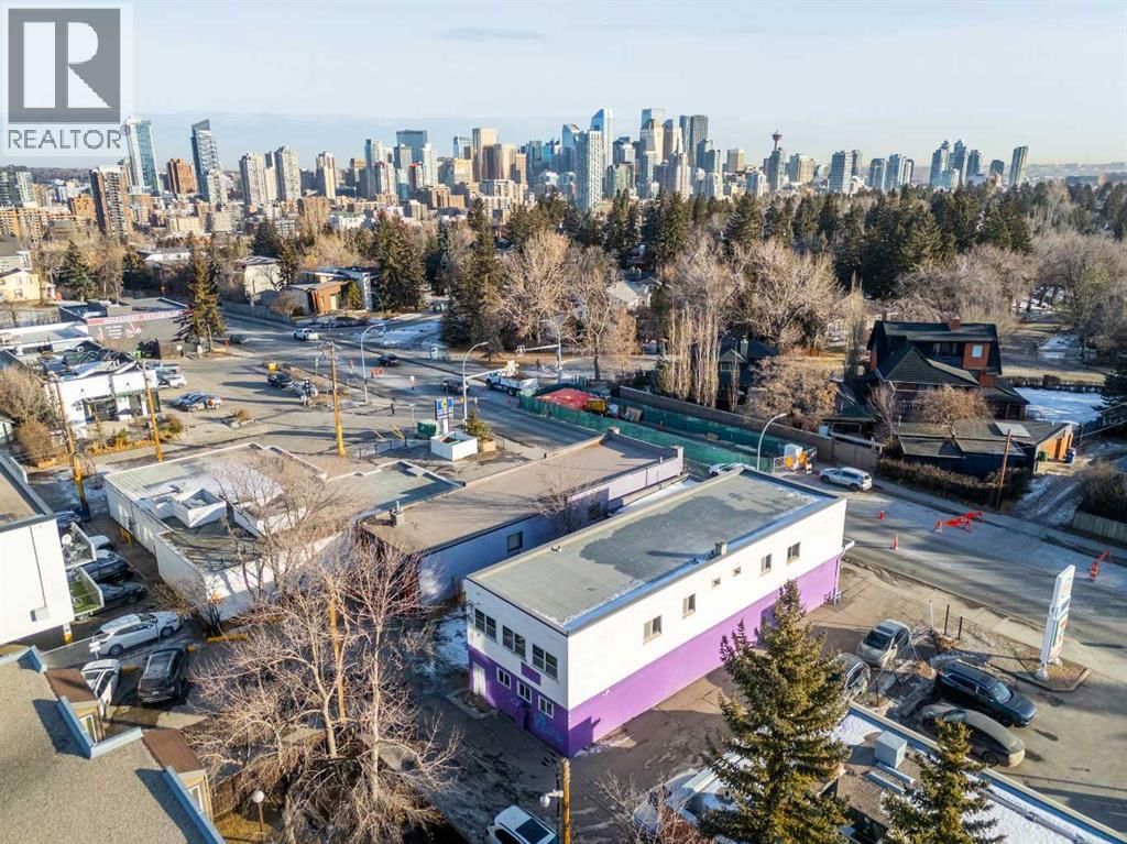 6132615 14 Street property photo