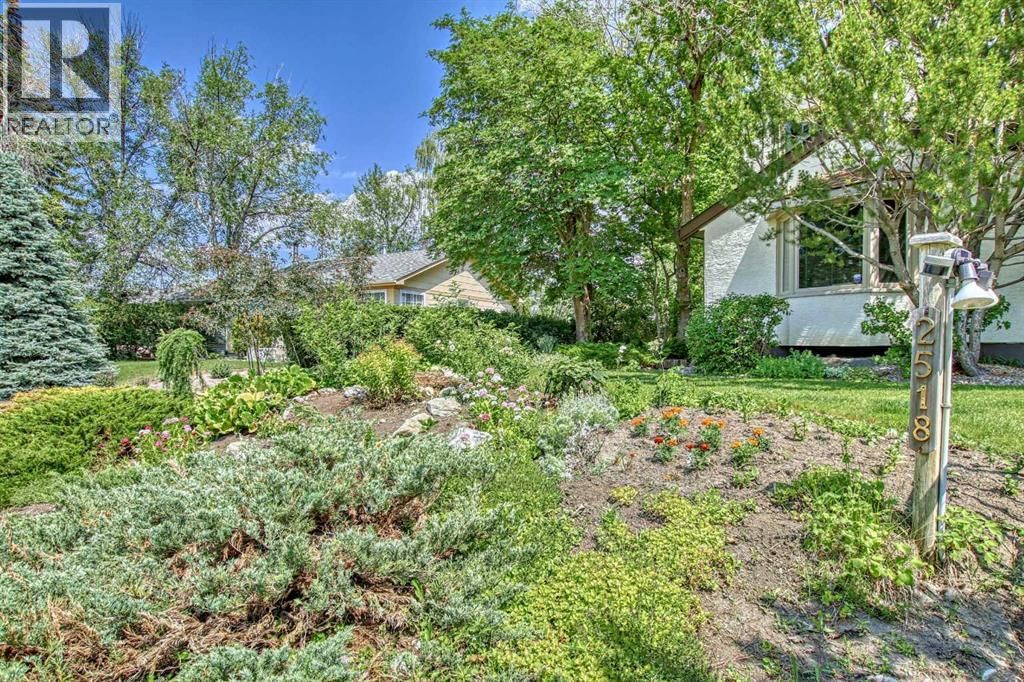 2518 21 Street property photo
