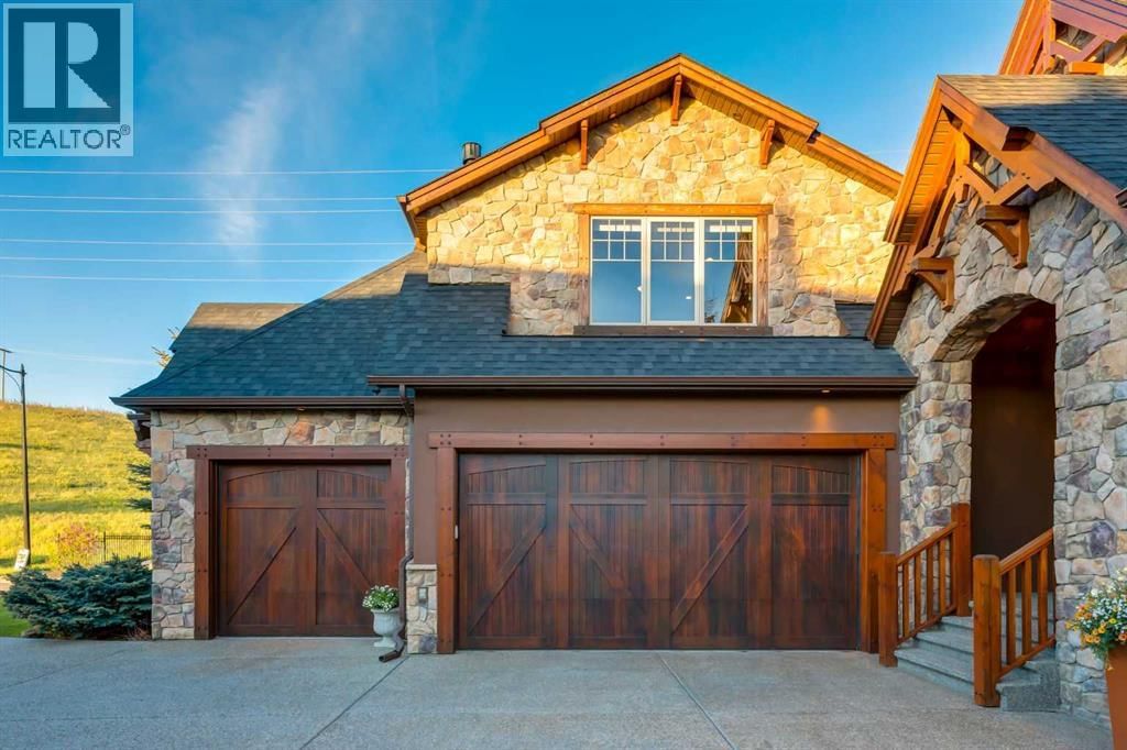 250 CRESTRIDGE Place property photo