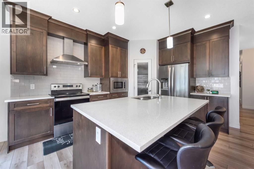 32 Saddlestone Way property photo