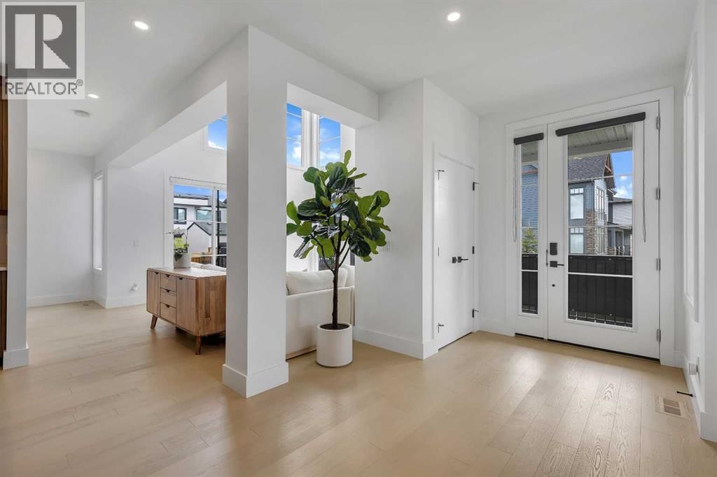 24 Alpine Common property photo