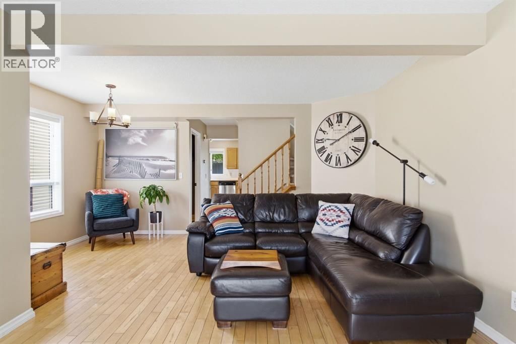 90 Coventry Lane property photo