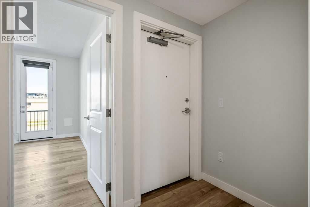 2226 Westmount Road property photo