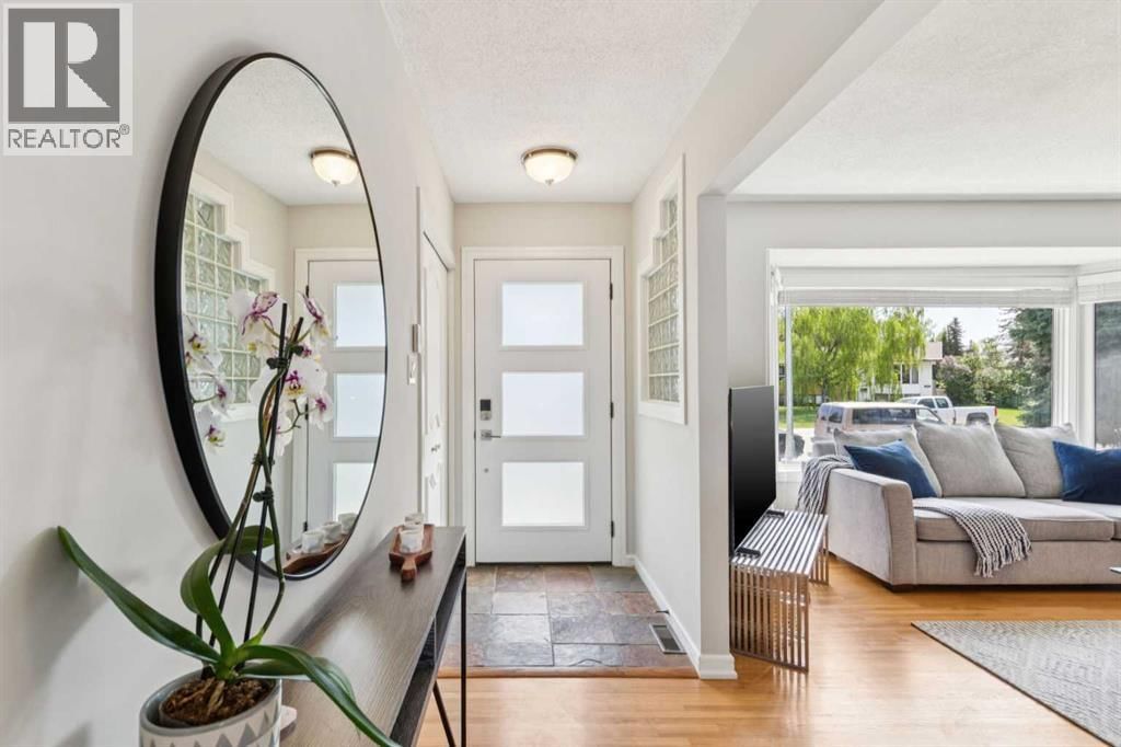 748 Archwood Road property photo