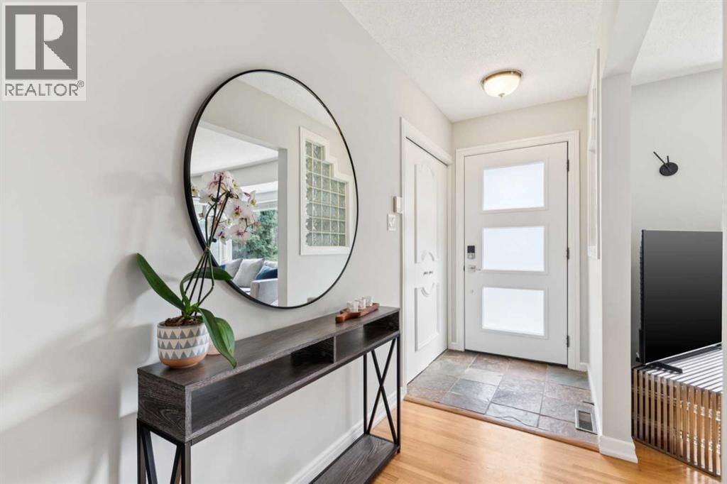 748 Archwood Road property photo