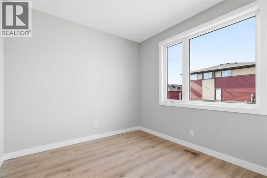 43 Belvedere Crescent property photo