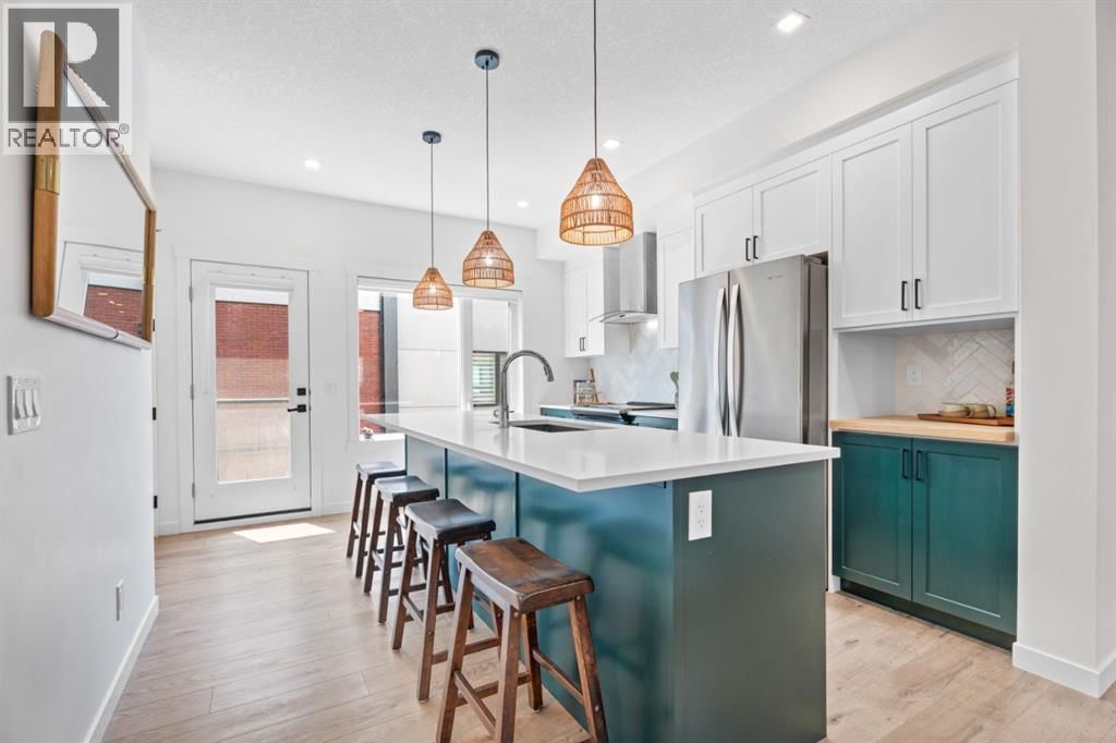 408 Greenbriar Common property photo