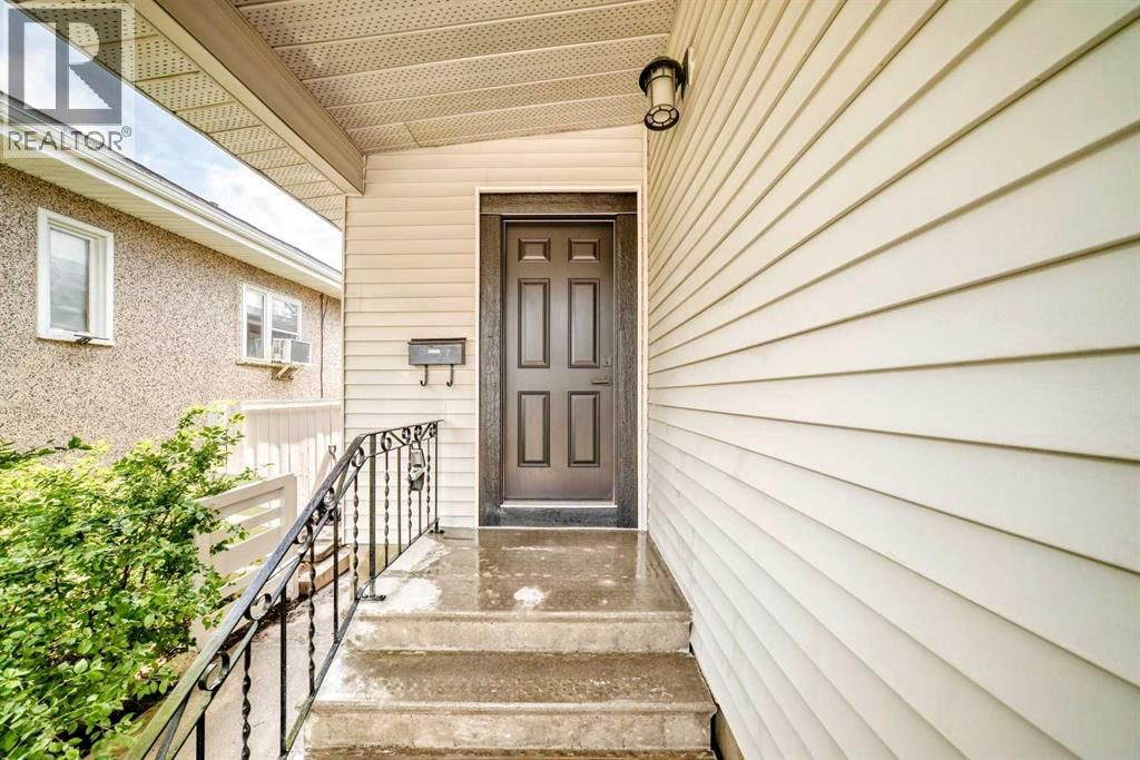 1635 24 Avenue property photo