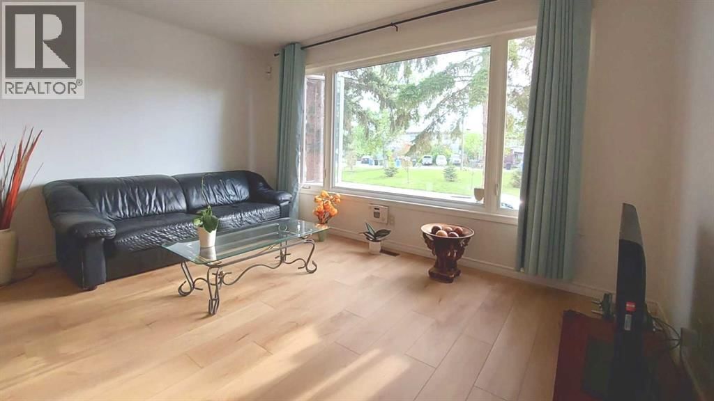 121 Huntford Close property photo