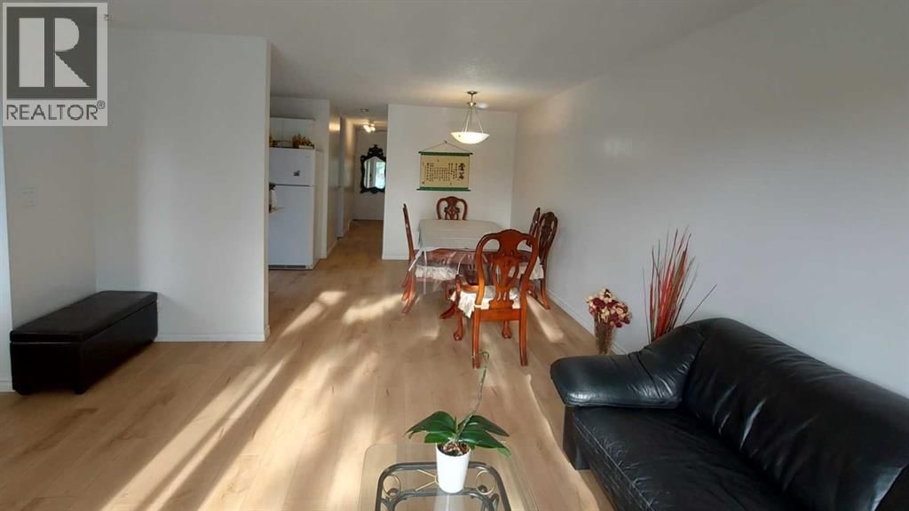 121 Huntford Close property photo