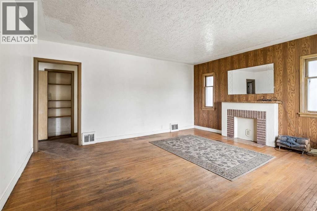 1228 Bantry Street property photo