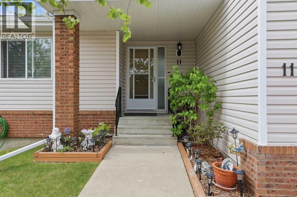 11 Macewan Park Heights property photo