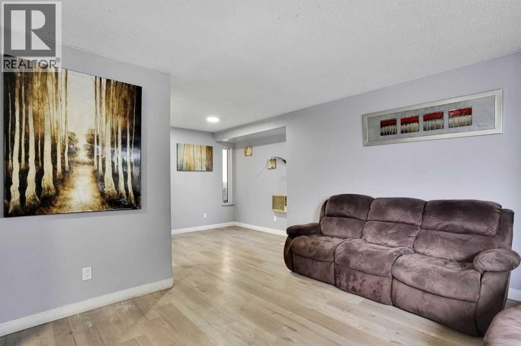 133 MARTINGLEN Way property photo