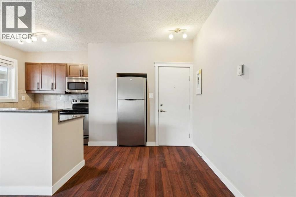 605 67 Avenue property photo
