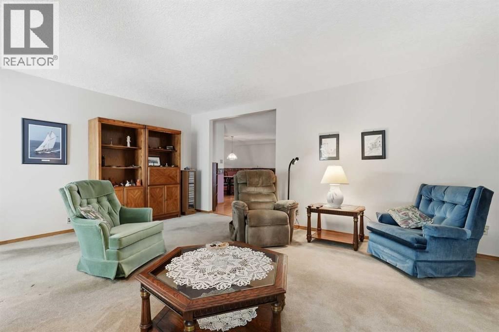 22 Woodmeadow Close property photo