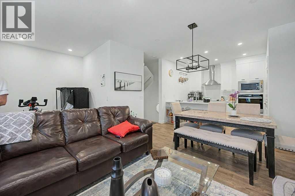 140 Sovereign Common property photo