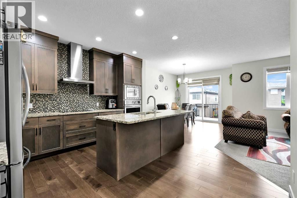 55 Walden Place property photo
