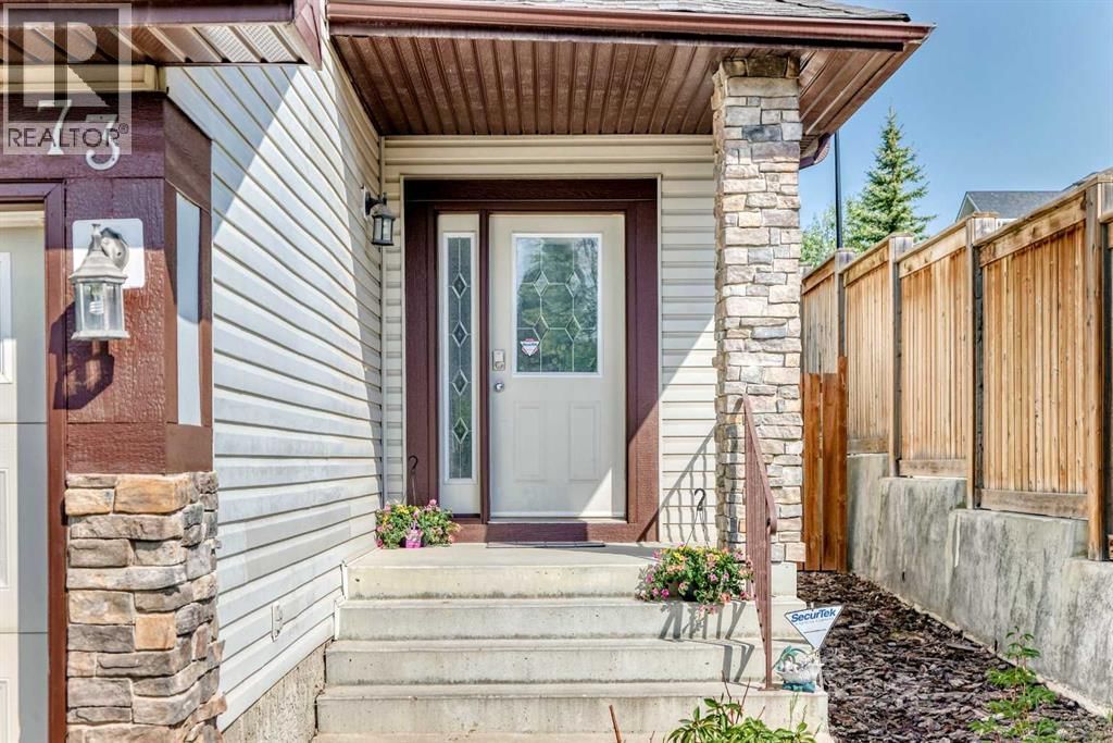 73 Royal Birch Way property photo