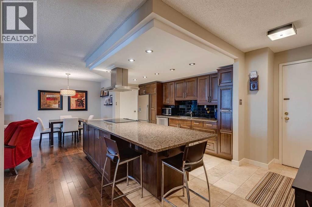 133 25 Avenue property photo