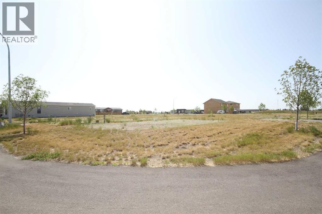 2 Meadows Way, Taber, Alberta T1G 2A2