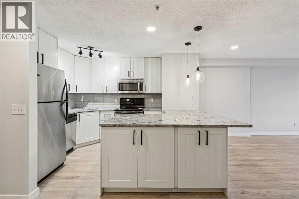 317 19 Avenue property photo