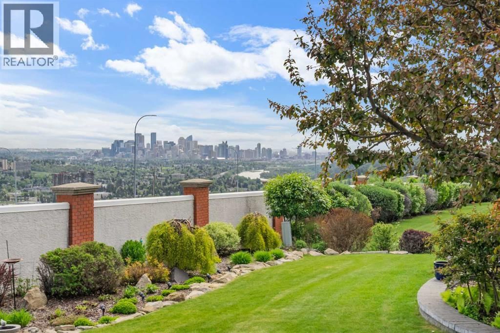 35 Prominence Path property photo