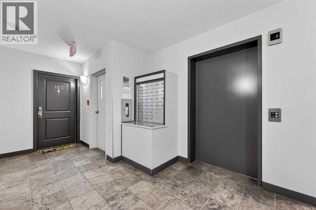 1828 14 Street property photo