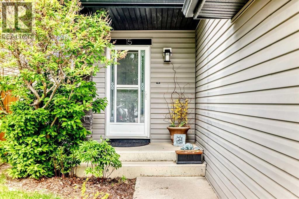 15 Citadel Meadow Crescent property photo