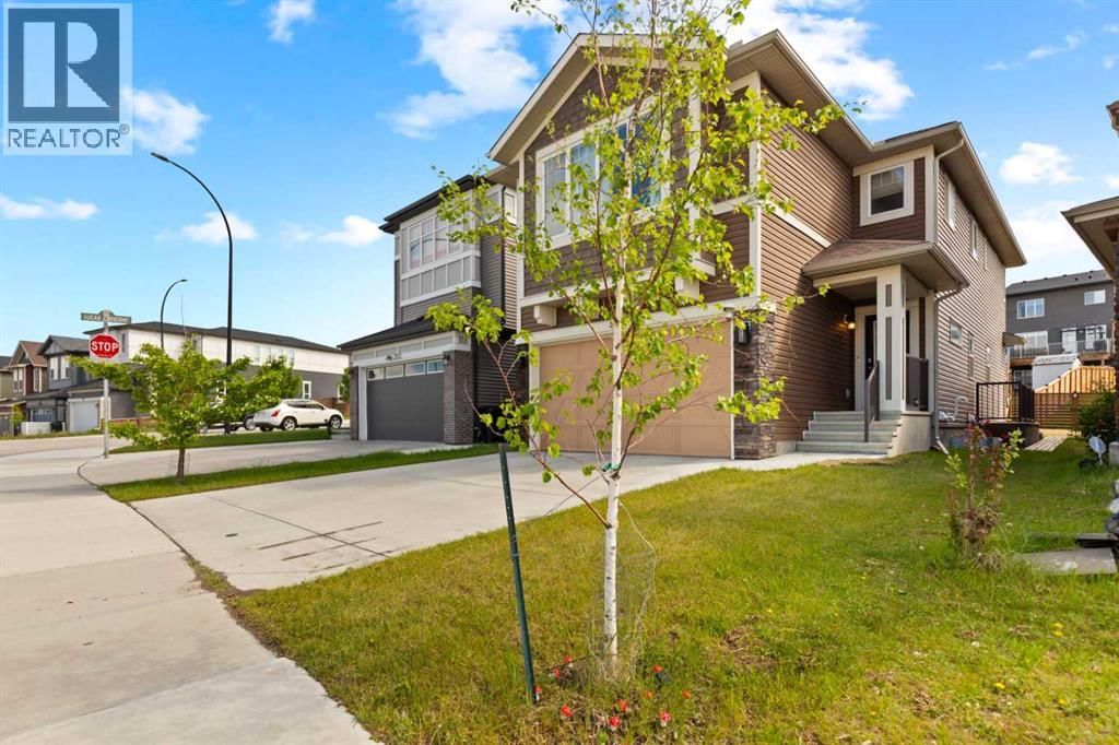 249 Lucas Crescent