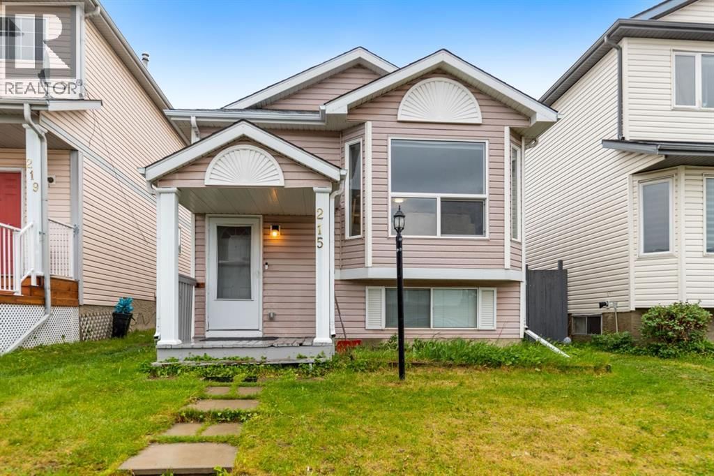215 Carmel Close