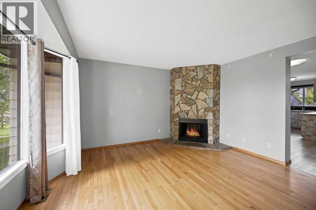 56 Templeridge Crescent property photo