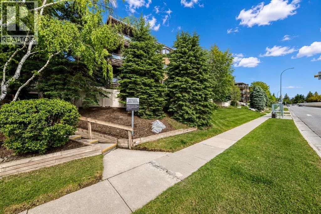 3719 49 Street property photo