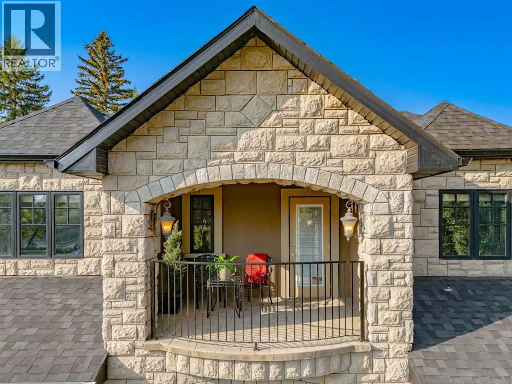 1840 Westmount Boulevard property photo