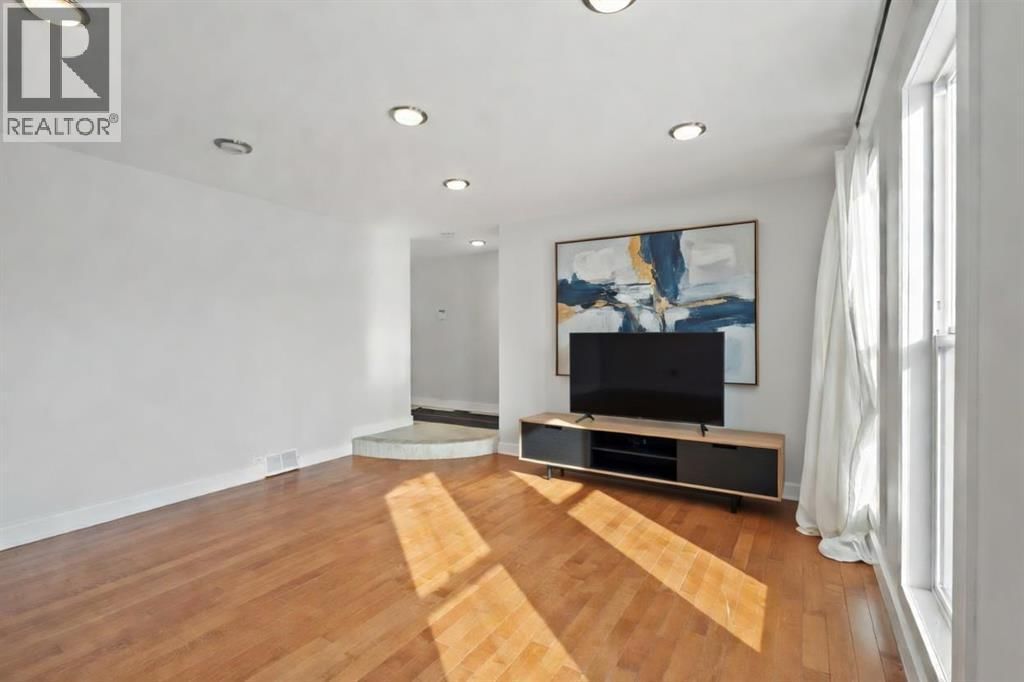 208 Woodpark Place property photo